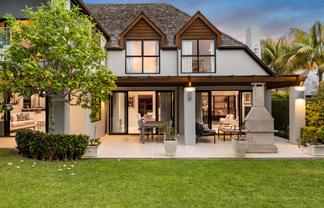 8 Loreto Heights, Remuera