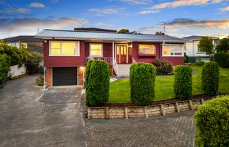 6 Kennedy Avenue, Forrest Hill