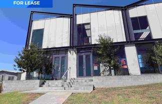 28 sqm High-Visibility Westgate for Lease