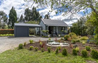 587 Gladstone Road, Lot 2 Deposited Plan 375345, Gladstone