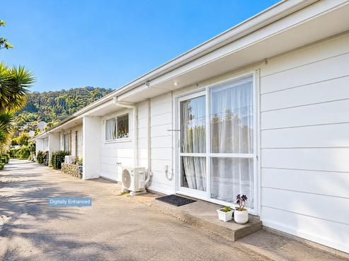 2/133 Tipahi Street, Nelson South