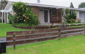 16 Linklater Avenue, Bellevue