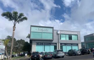 Modern Apollo Drive Office | 235 m2