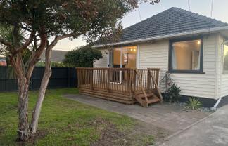 12 Pine Avenue, New Brighton