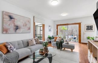 5 Raroa Terrace, Tawa