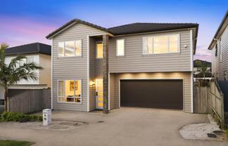 18 Tinaku Road, Flat Bush