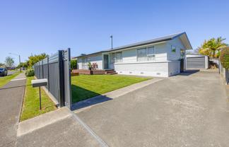 6 McKeefry Avenue, Greenmeadows
