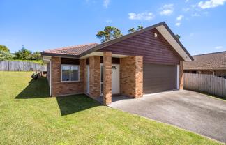 54 Ruze Vida Drive, Massey