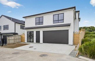 2 Ballyalton Crescent, Flat Bush