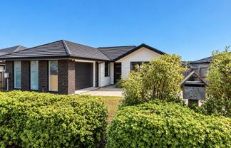 23 Opouatu Avenue, Glenbrook