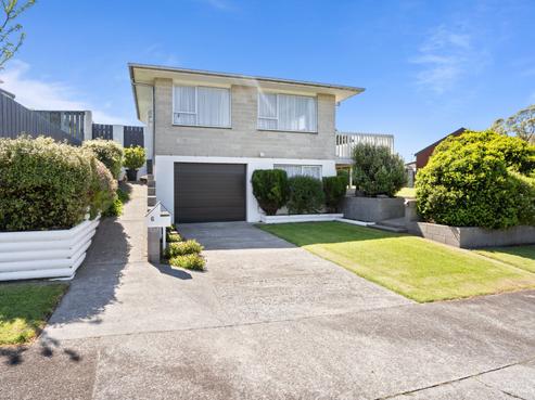 6 Culzean Grove, Bell Block