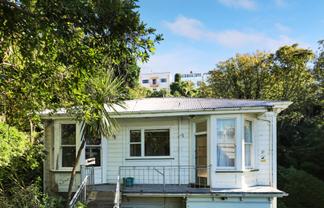 4/10 Terrace Gardens, Te Aro