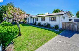 6 Kingsley Place, Flaxmere