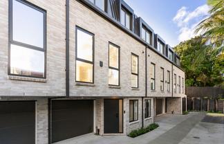 35C&D Lynden Avenue, Hillcrest