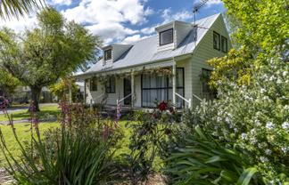 25 King Street, Carterton