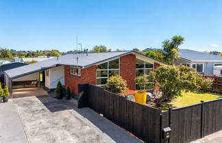 30 Kennedy Avenue, Feilding