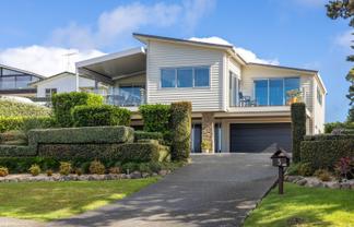 5 Church Bay Road, Oneroa