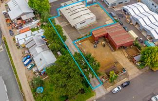 Functional Freehold Industrial w Exceptional Yard