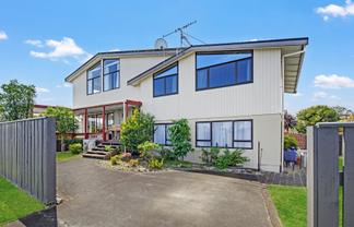 11 Treadwell Street, Springvale