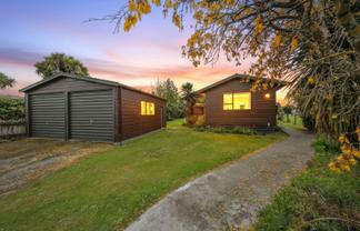 16 Donald Ross Place, Te Anau