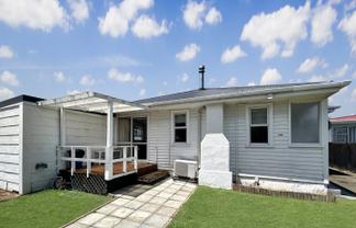 196A Ferguson Street, West End