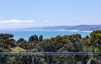 6 Upper Wainui Road, Raglan