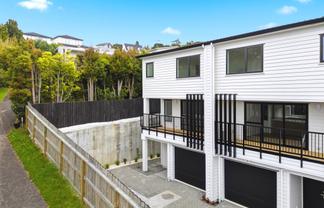 77E Langana Avenue, Browns Bay