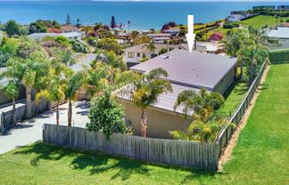 43 Dudley Crescent, Cable Bay
