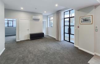 G08/157 Waterloo Road, Belmont