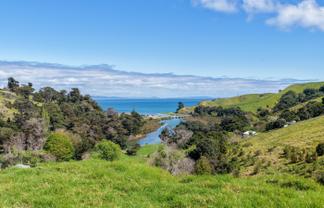 61 Waikawau Valley Road, Kereta