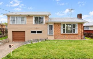 24 Larnach Street, Saint Andrews