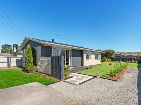 21 Maces Road, Bromley