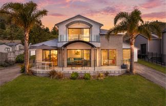 332 Waterways Parade, Pauanui