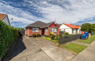 81 Islington Street, Turnbull Thomson Park