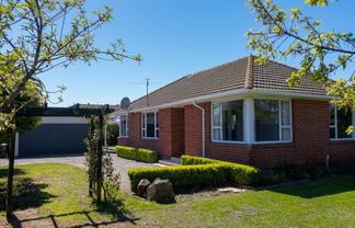 166  Beach Road, North New Brighton