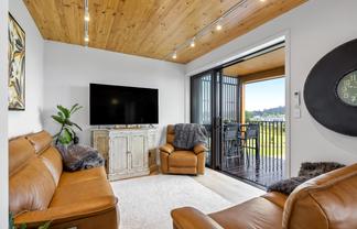 9/40 Waiparaheka Drive, Milldale