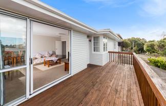 8 Westall Road, New Lynn
