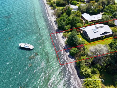 196 State Highway 1, Waitahanui