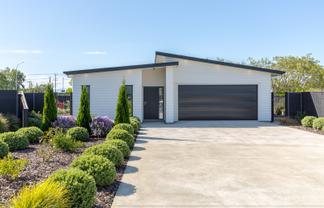 37 Marine Corps Drive, Masterton