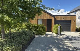 8 Matakanui Lane, Wanaka