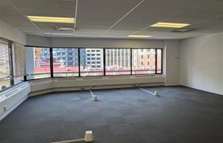 Lambton Quay-Facing Office Suite
