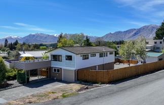 15 Murray Place, Lake Tekapo