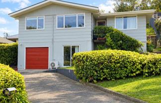 65 Riwai St, Paraparaumu