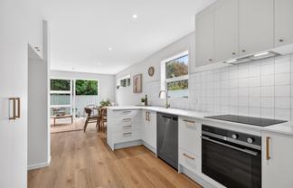 4/46 Cuba Street, Petone