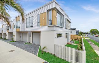 18B Sea Spray Drive, Bucklands Beach