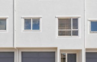 13/57 Gladstone Road, Northcote