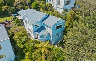 111 Donald Street, Karori
