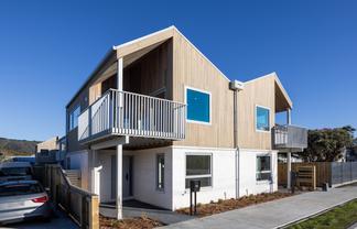 1058 High Street, Avalon