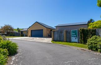 2 Hillview Place, Amberley