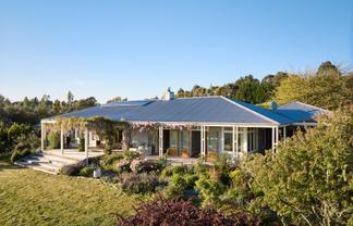 364 The Coastal Highway, Redwood Valley